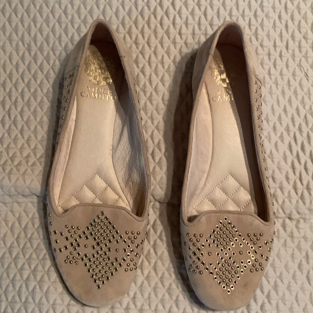 Vince Camuto leather flats size 6